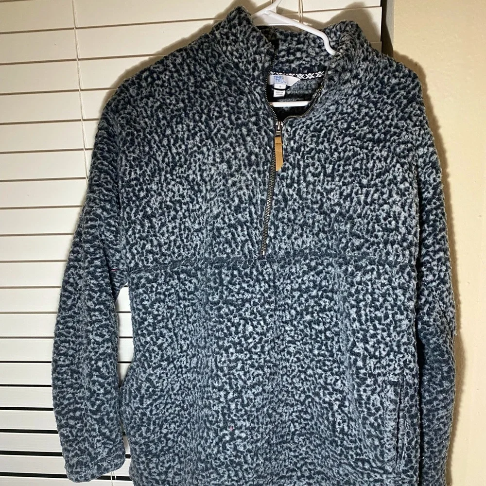 Jacket - Picture 1 of 2